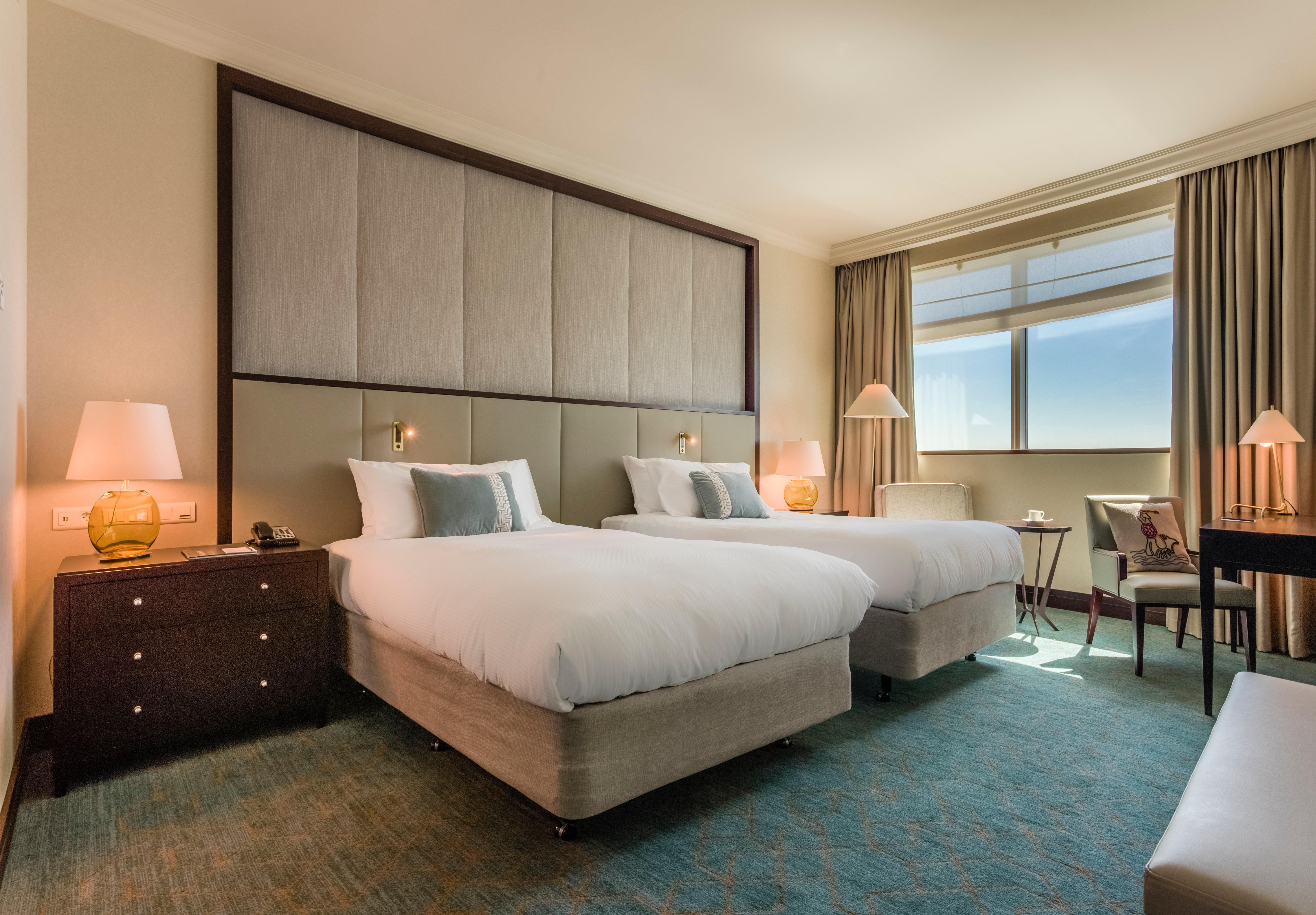 Hotel Intercontinental Warszawa By Ihg Exterior foto A room at the hotel